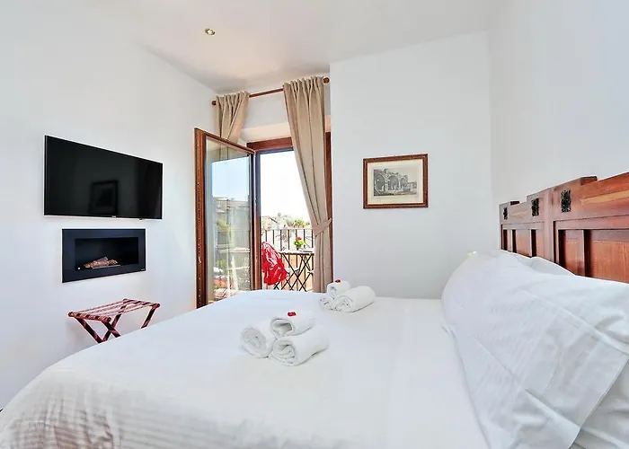 Konukevi Terrazze Navona 4*